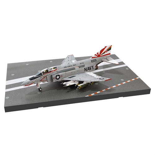 Forces of Valor Boeing F-4B Phantom II - VF-111 'Sundowners' - U.S. Navy 1:72