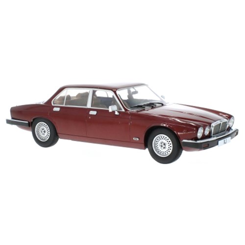 MCG Jaguar XJ Series III - Dark Red Metallic 1:18