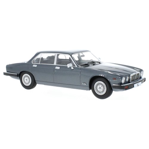 MCG Jaguar XJ Series III - Dark Grey Metallic 1:18