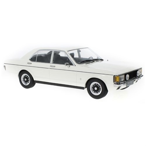 MCG Ford Granada Mk.1 1975 - White 1:18