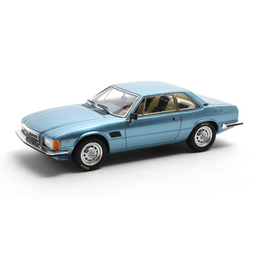 Matrix De Tomaso Longchamp 1972 - Blue Metallic 1:43 model car