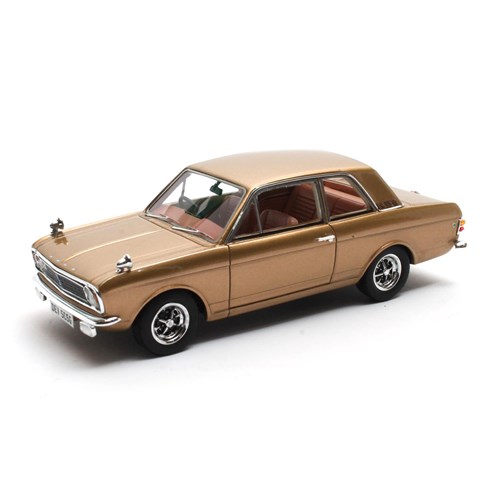 Matrix Ford Cortina Lotus Mk.II 1966-1970 - Gold 1:43