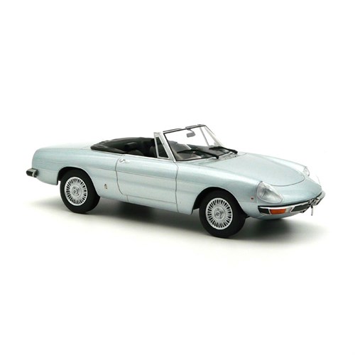 Norev Alfa Romeo 2000 Spider 1973 - Silvergrey Metallic 1:18 model car