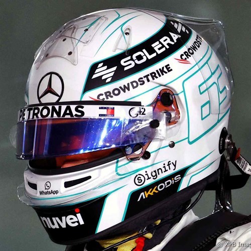 Spark George Russell Mercedes Helmet - 2024 Qatar Grand Prix 1:5