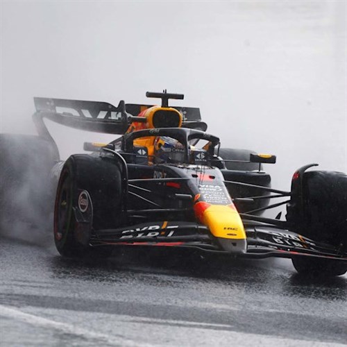 Spark Red Bull RB20 - 1st 2024 Brazilian Grand Prix - #1 M. Verstappen 1:43