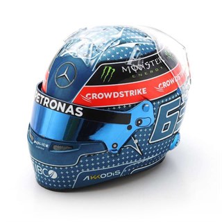 Spark George Russell Mercedes Helmet - 2022 Japanese Grand Prix 1:5